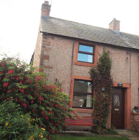 Fell Cottage - Sleeps 4