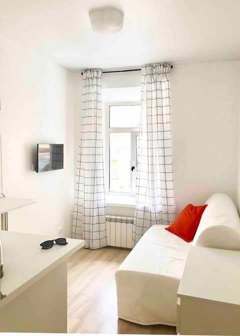 Студия в центре! У метро «Технологический институт