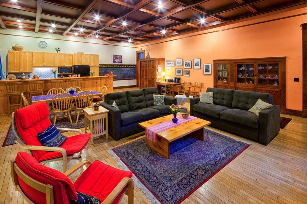 Living Dining Area with Queen Sleeper