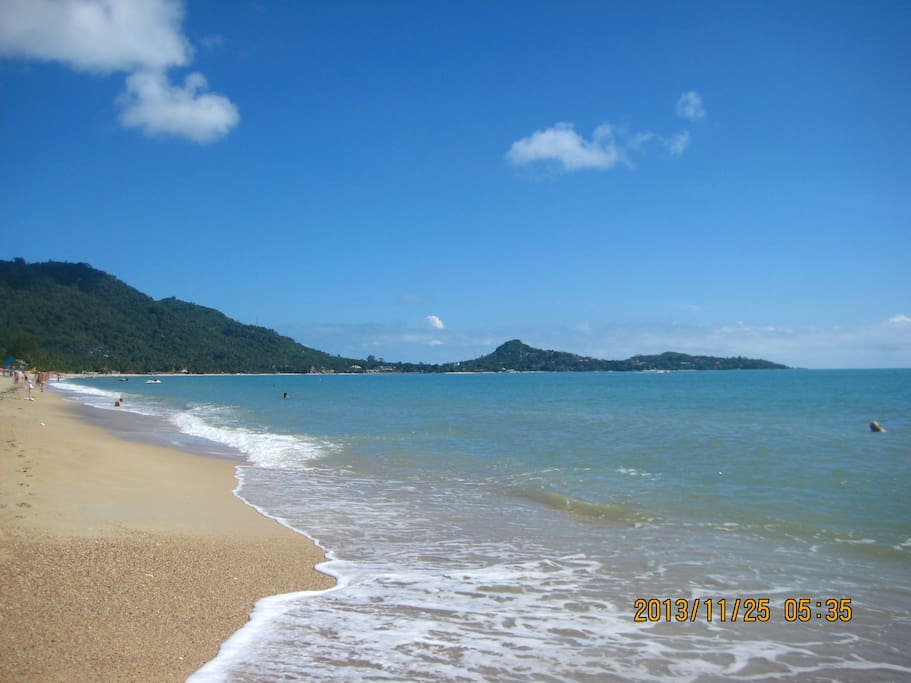 VUE de la belle plage de LAMAI ...