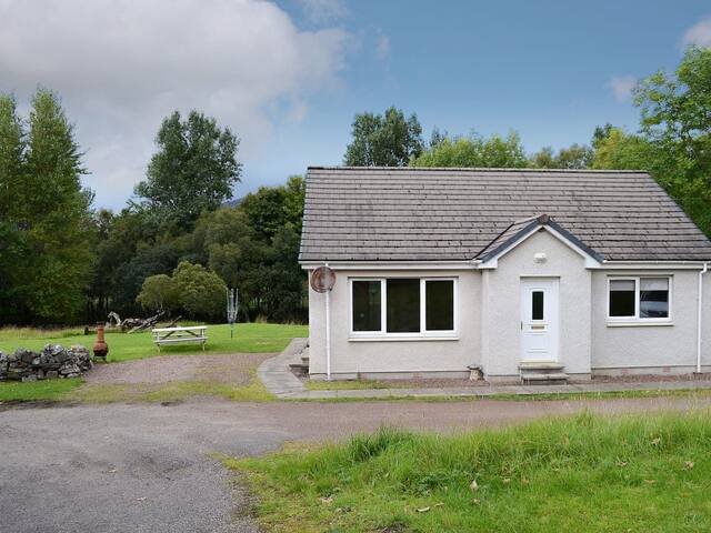 Airbnb Loch Assynt Holiday Rentals Places To Stay