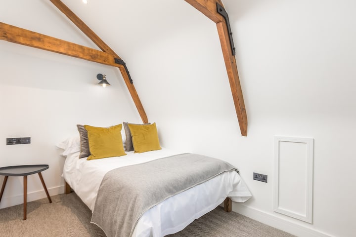 1 мал дупли.