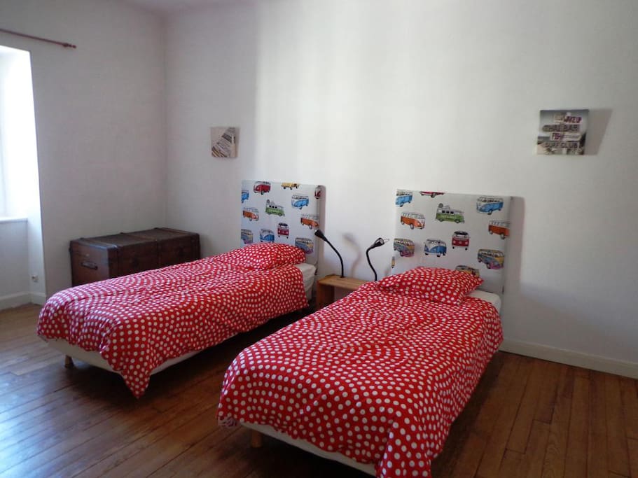 chambre 1 2 lits 90