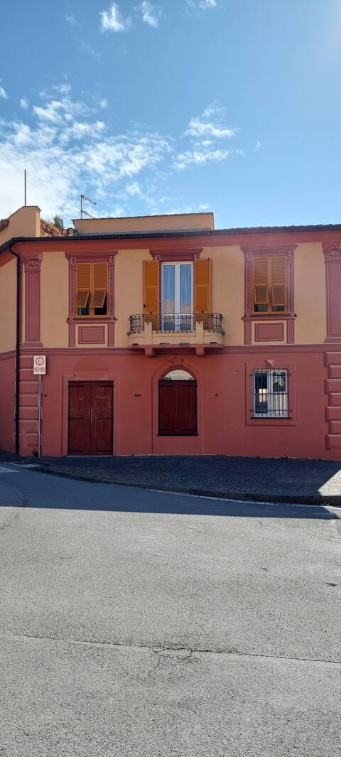 retro house