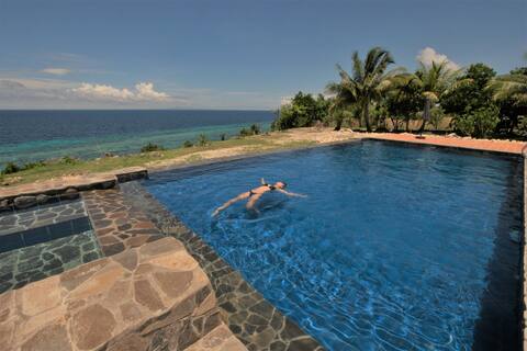Villa Bohol (Casa Santa Barbara)