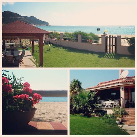 Amazing Villa on the beach