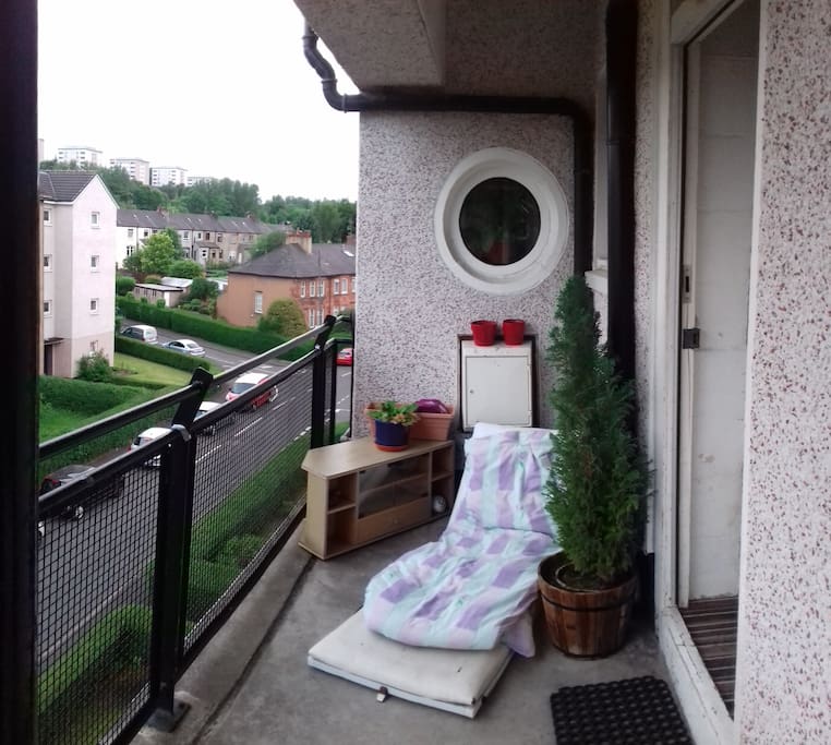 Balcony for guests who wish to smoke