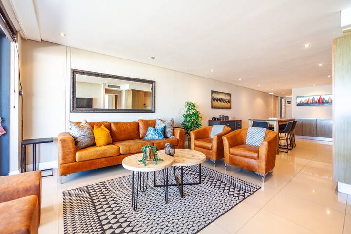 Eden Beachfront apartment with inverter back up gallery image 2