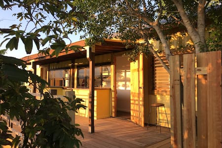 SISU 'Cooyah' Container Conversion  B1