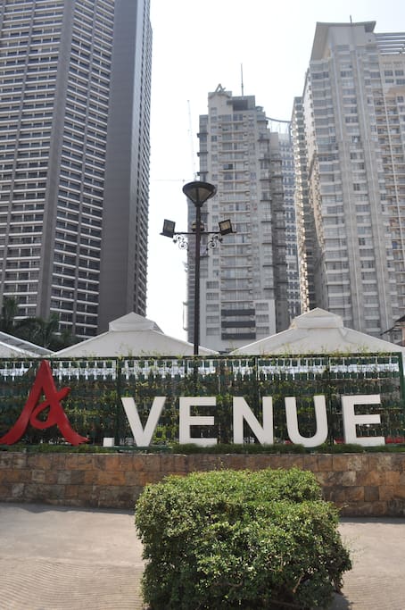 Makati Avenue Entrance