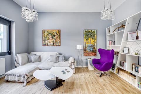 Spacious  flat with courtyard in Peristeri!