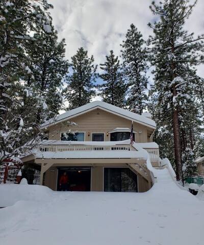 Airbnb Wrightwood Vacation Rentals Places To Stay