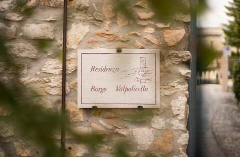 Borgo Valpolicella Residence
Juliet & Romeo
