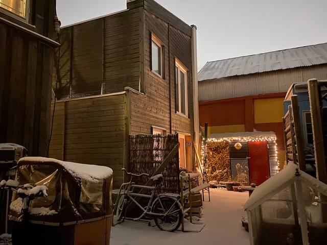 Unique wooden house close to sea and cph center gallery image 2