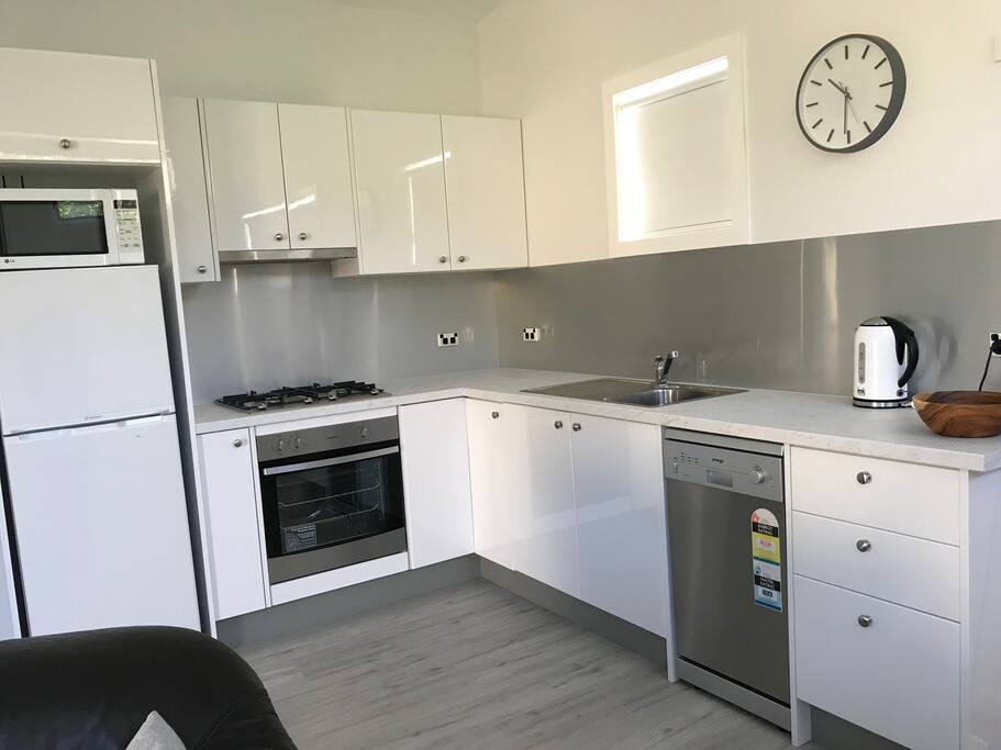 Full kitchen includes dishwasher