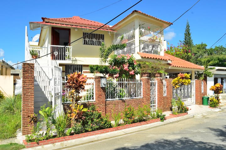 Santo-Domingo Apartment