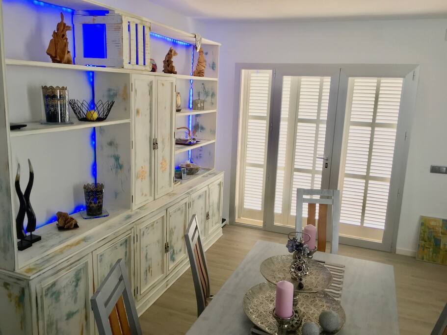 Wohn-Esszimmer / living-dining-room