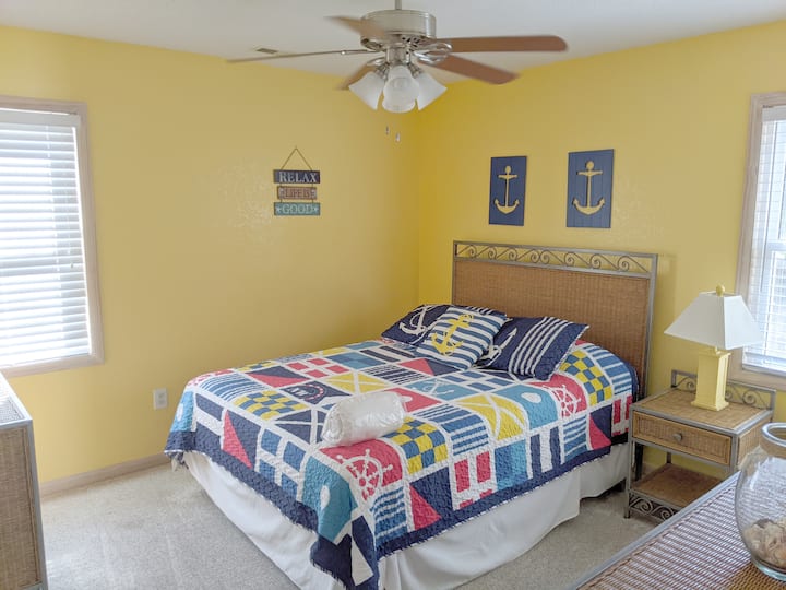 Spálňa s manželskou posteľou