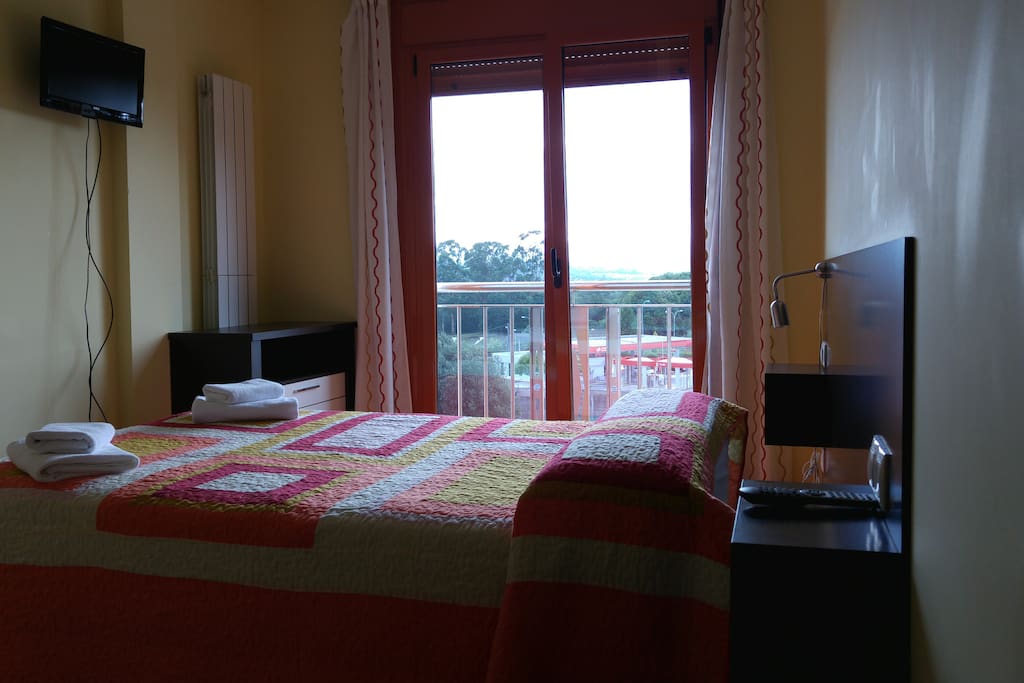 HAB. 2 CAMA MATRIMONIO