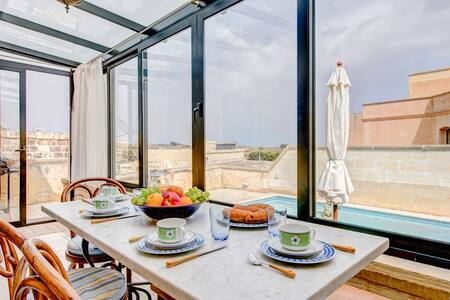 Farmhouse with Pool & country views