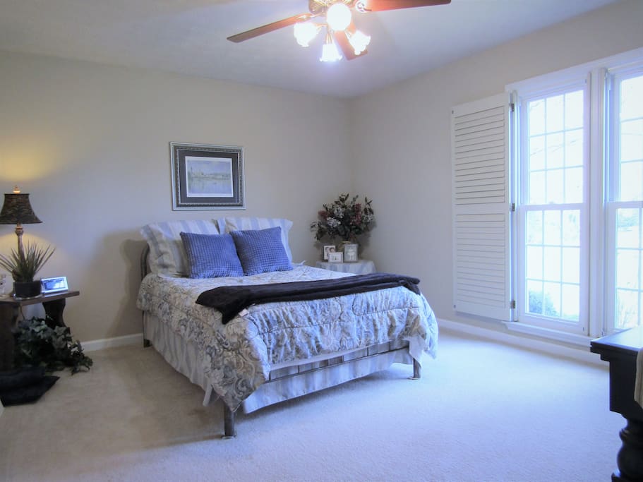OVER SIZED Bedroom