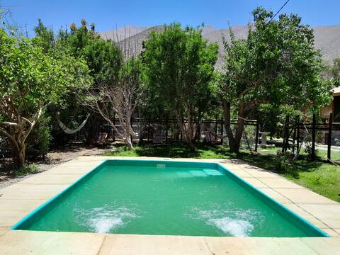 10-person house with private pool