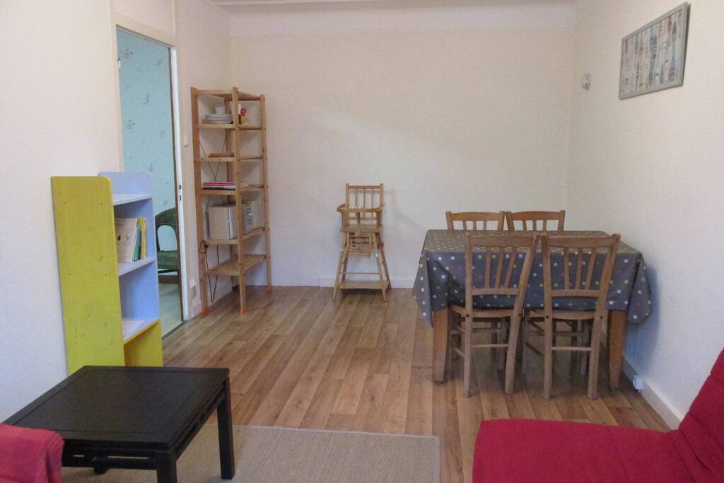 Séjour- Appartement centre Village