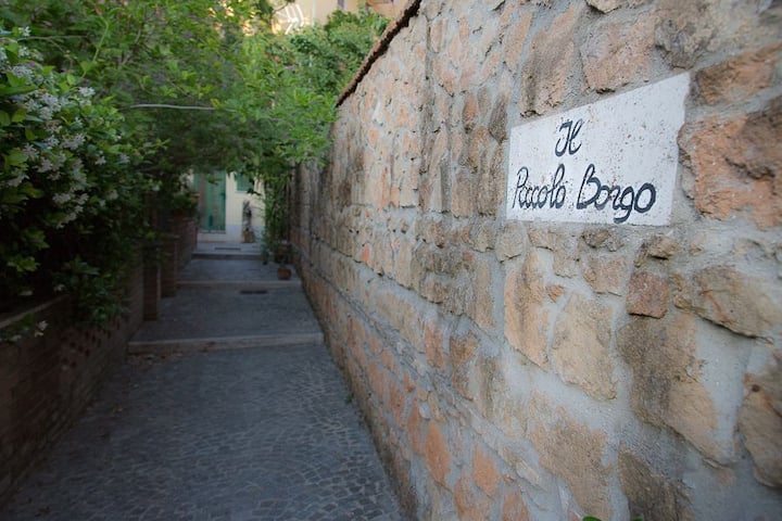 Give you a dream in eternal city
