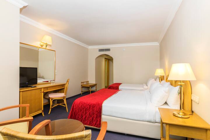 Vacation Rentals Homes Experiences Places Airbnb