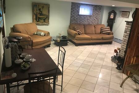 Luxury Suite (private)