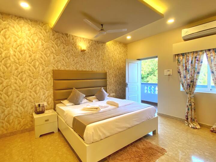 Bedroom 2 image 1