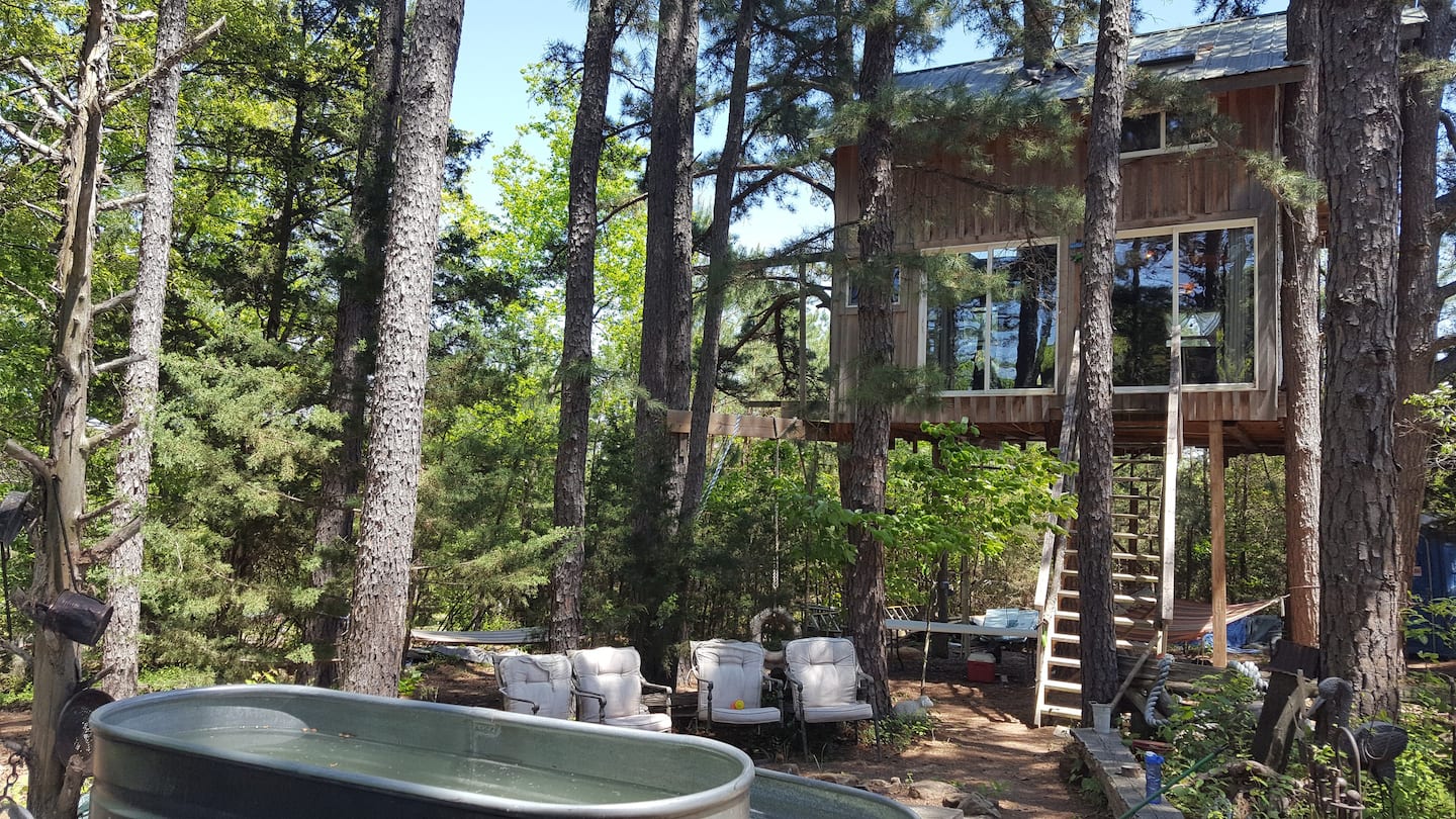 21 StayWorthy Treehouse Rentals In The Midwest My Bucket List Escapes