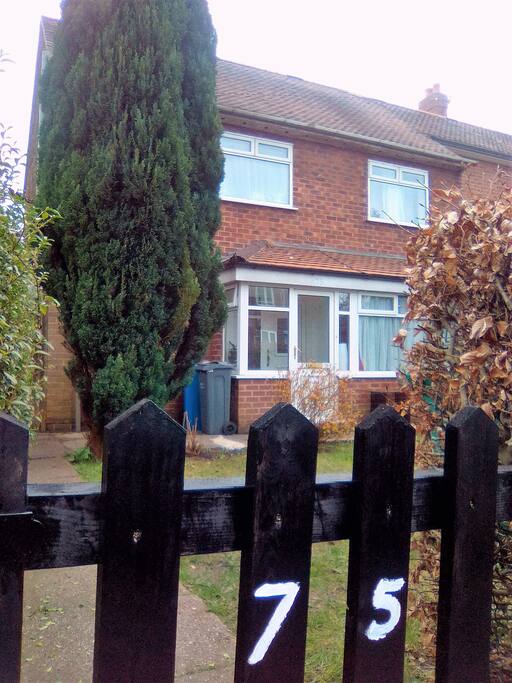Garden gate: Just open it and knock on the second house door