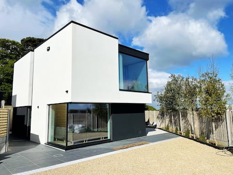New Contemporary Luxury Home on the Hill of Howth