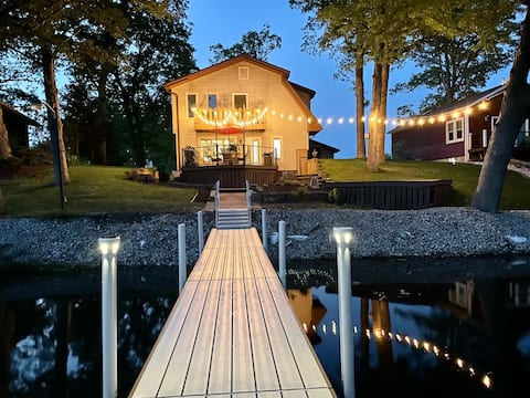 Lake Manitou Home (3 BR/2 Bath)