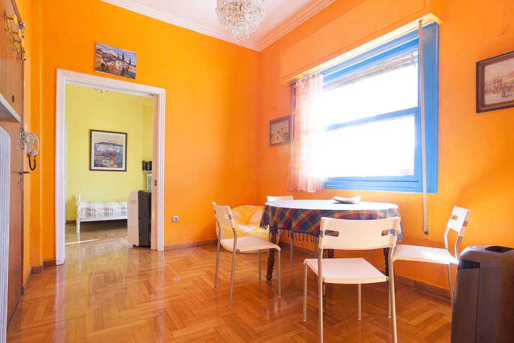 orange room