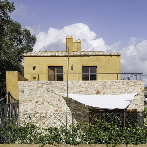 Masia Can Paulí in Empurdá Costa Brava gallery image 3