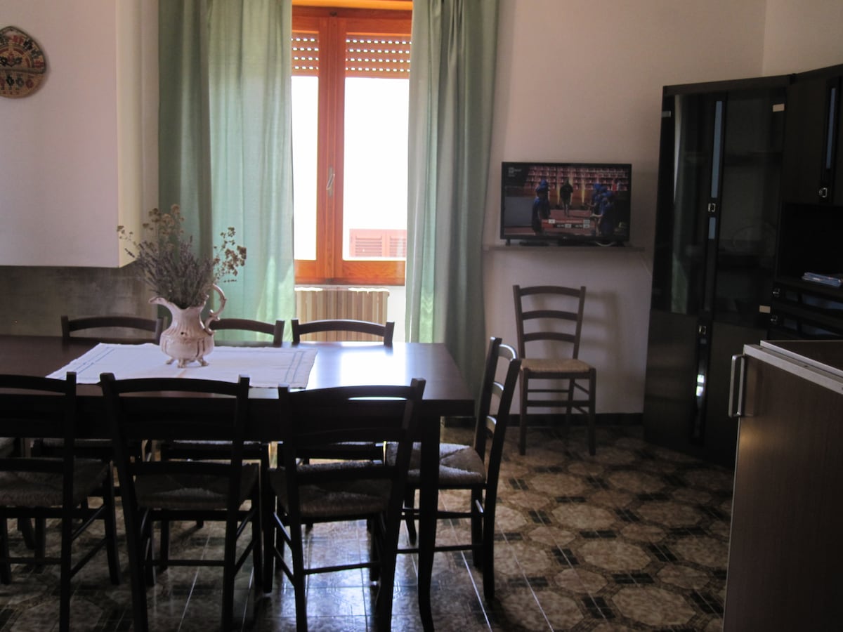 Dhoma e ndenjjes/dhoma e ndenjjes