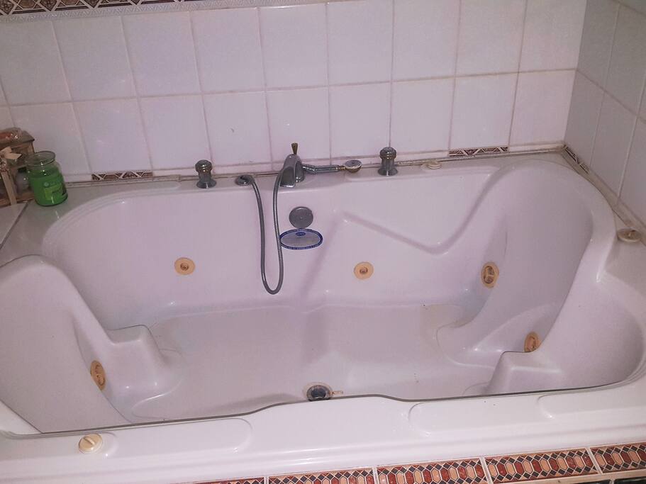 Jacuzzi
