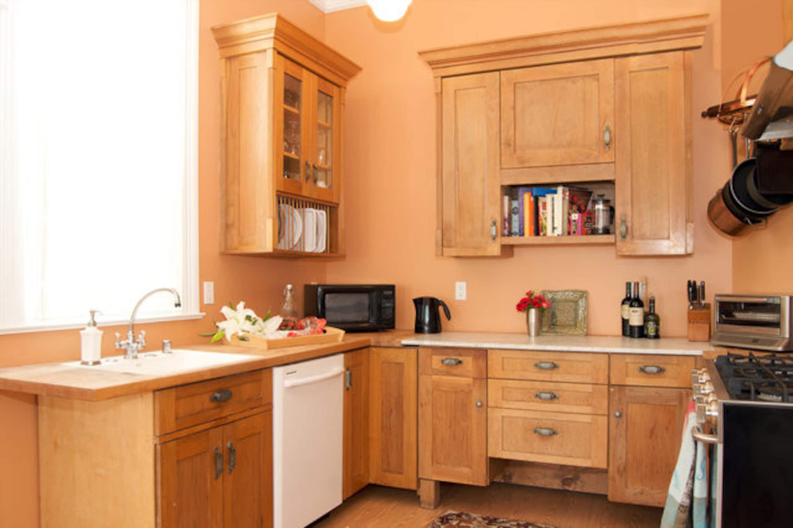 Condo in San Francisco · ★5.0 · 2 bedrooms · 2 beds · 2 baths - Image 5