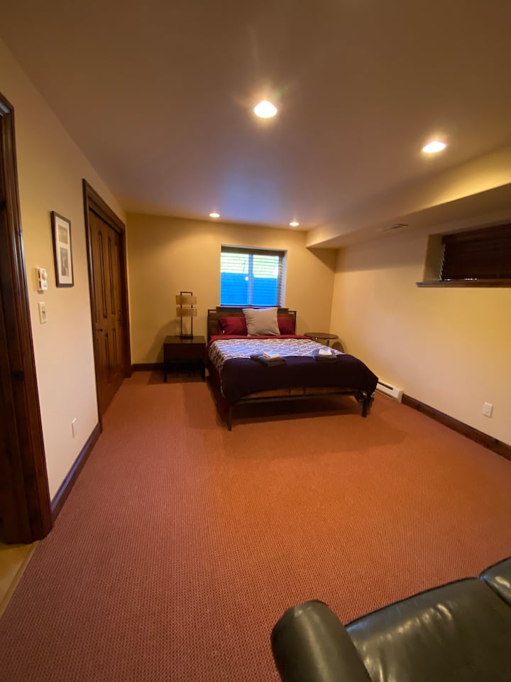 Main bedroom