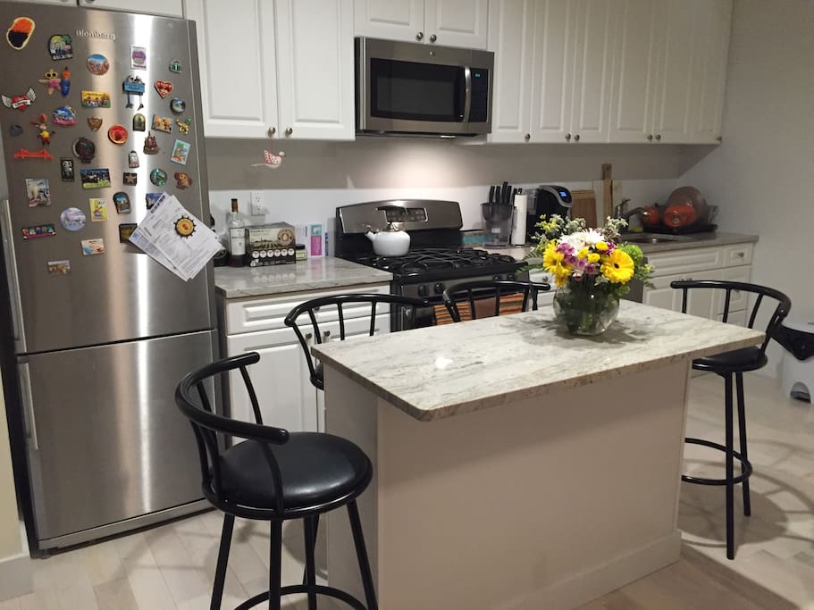 Living room/kitchen area