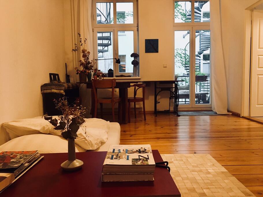 Bedroom/Living room