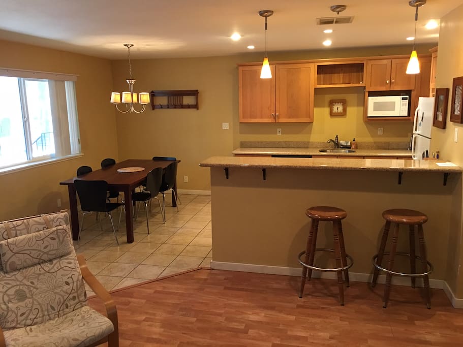 Open floor plan with kitchen/dining area and living room.