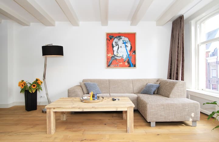120 m2 Jordaan duplex 2 bed/2 bath family apt