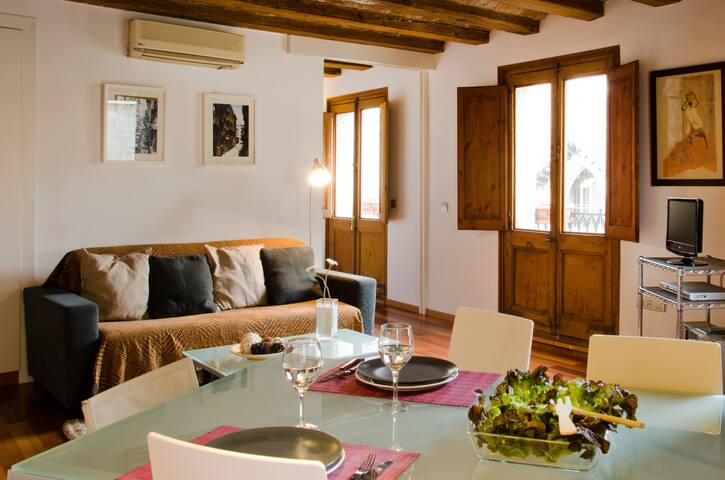 Simona & Pia managed Airbnb listing 3