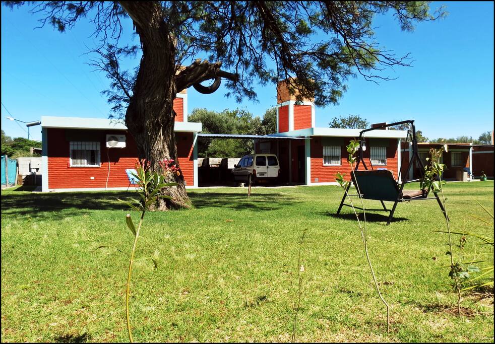 Parque y Cabañas