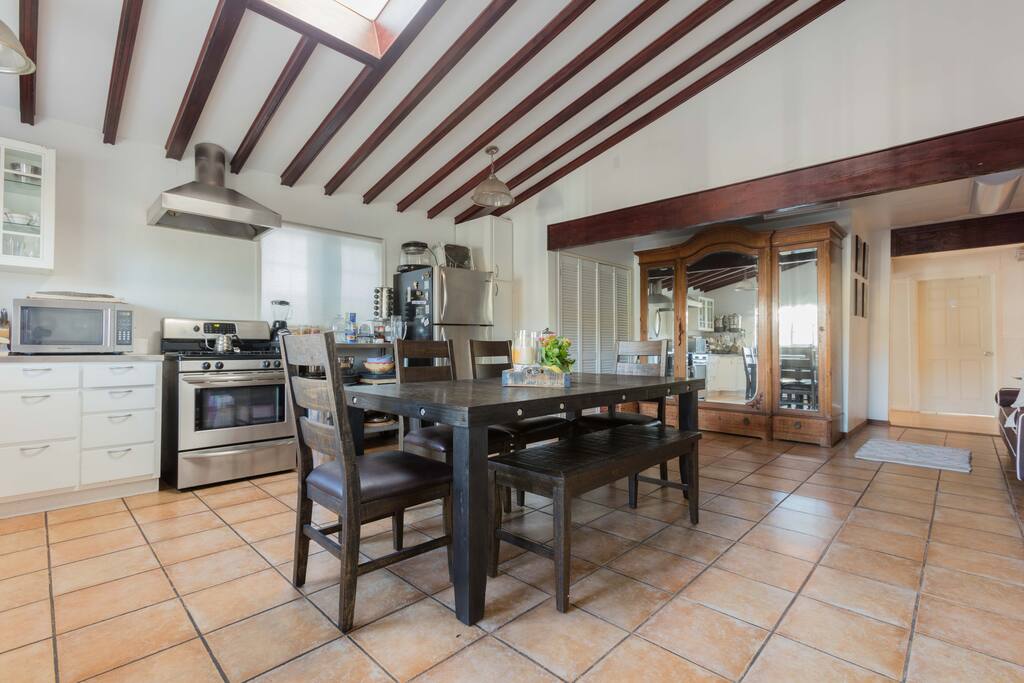 What a great kitchen!