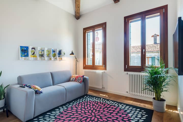 Кауч на спуштање