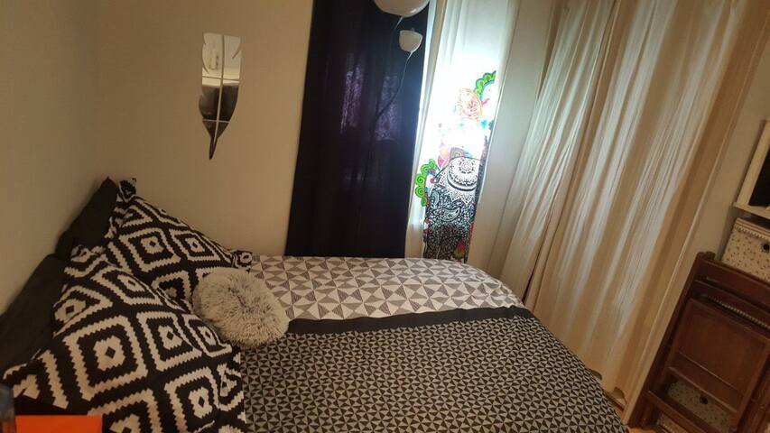 Les beaux jours a Montmartre